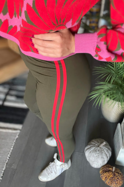 Olive Leggings with side stripes QUEEN SIZE