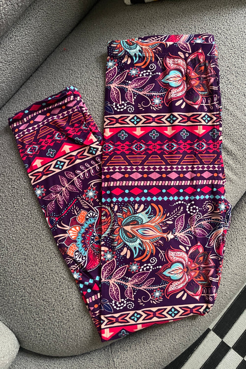 Purple/Pink/Blue Paisley Boho Print QUEEN SIZE Leggings