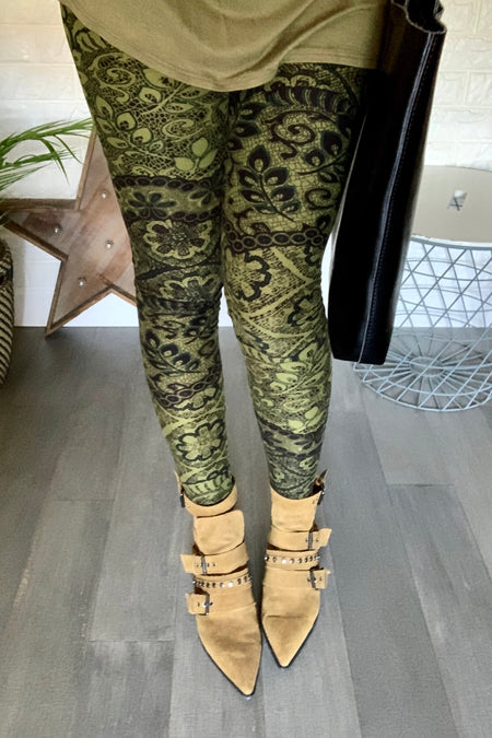 Llama Print Leggings