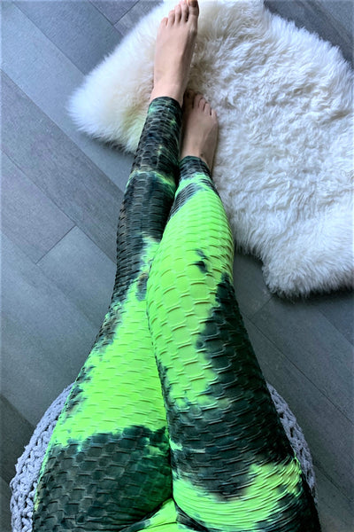 Tie Dye Yoga Waist BUBBLE Leggings w/Scrunchy Back – CELEBRITY LEGGINGS
